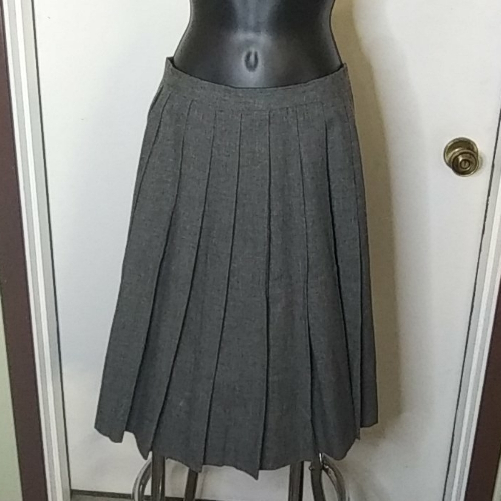 Vintage Pleated Skirt